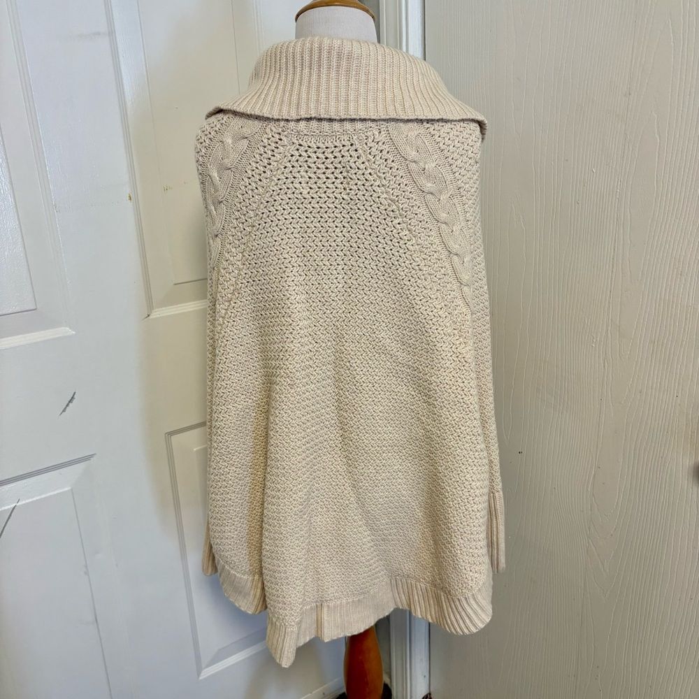 UGG Maribeth Cape Sweater G2 - Picture 6 of 9